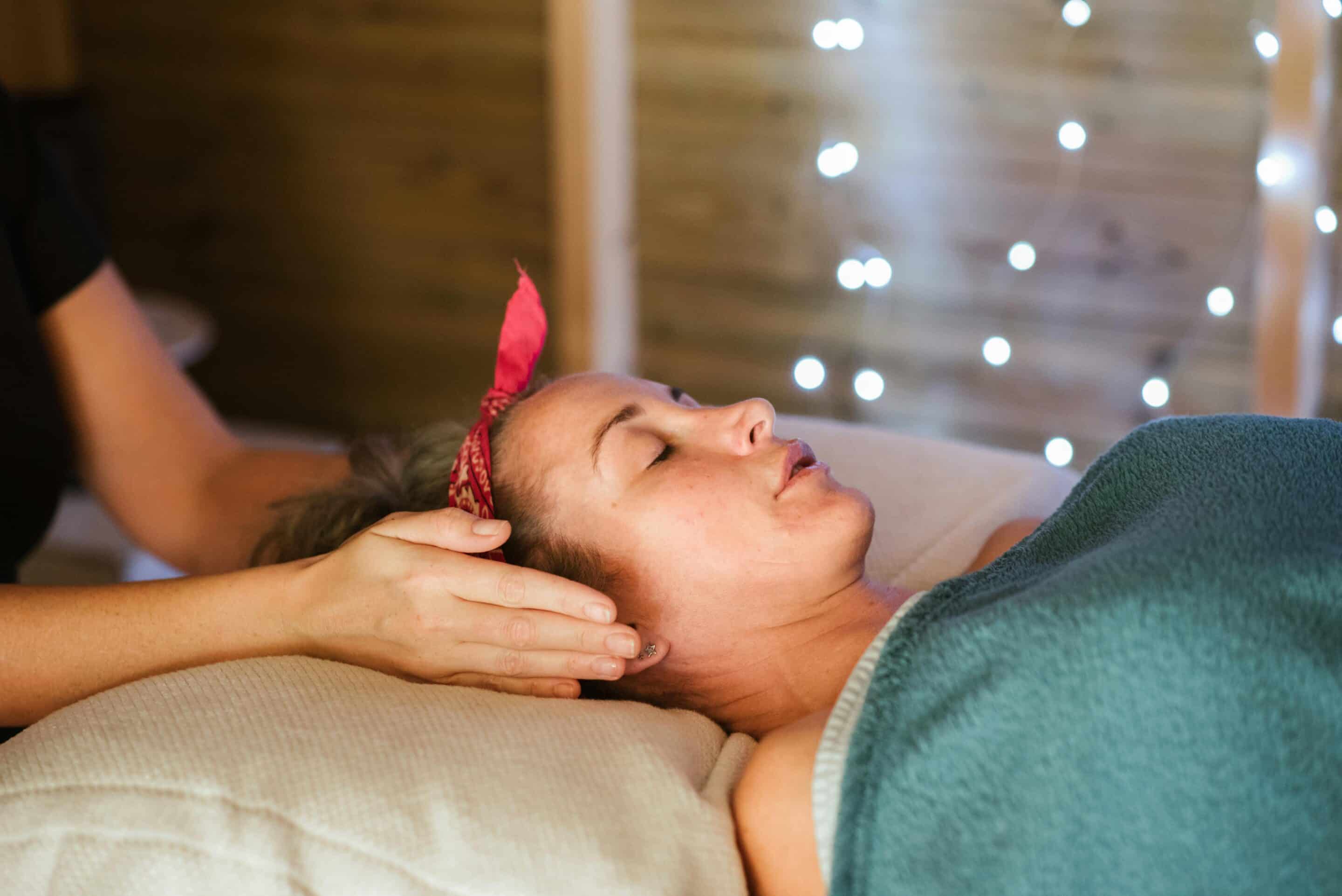 reiki lahochi soin énergétique naturopathie réflexologie